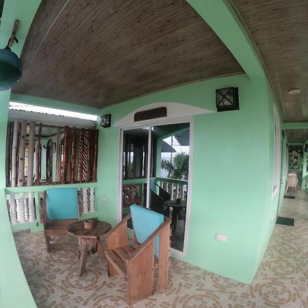 Hospedaje Rosa Del Mar & Sweets Cafe South End Dış mekan fotoğraf